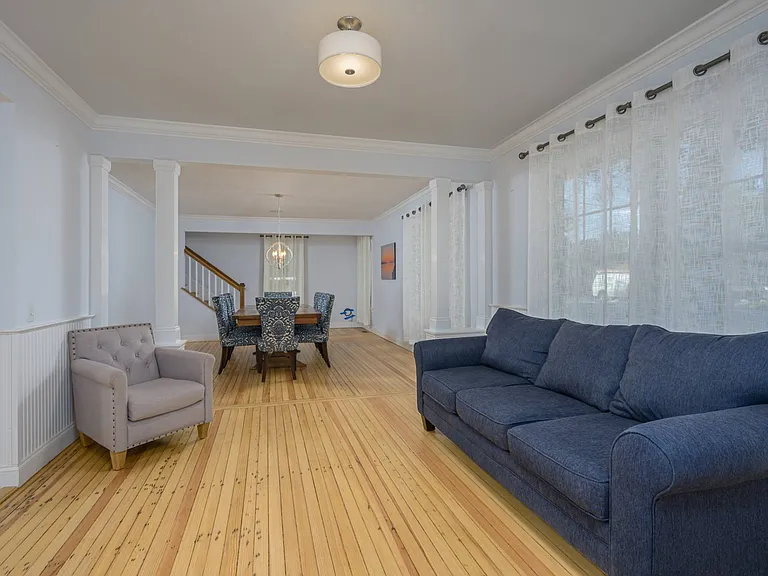 23 Foster Xing — Photo 18
