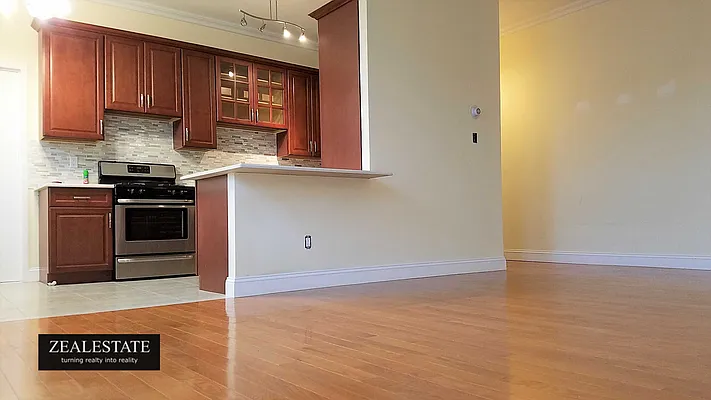 Rented by ZealEstate Group Inc | media 20