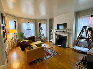 16 Davis Ave APT 4, Brookline, MA 02445