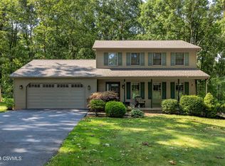 106 Hobbie Rd, Nescopeck, PA 18635