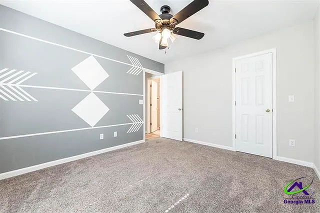127 Grove Ln — Photo 38