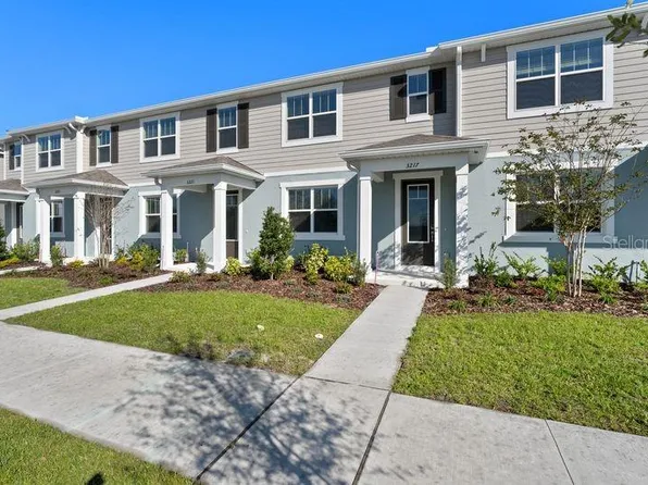 3217 Douglas Fir Dr, Apopka, FL 32703