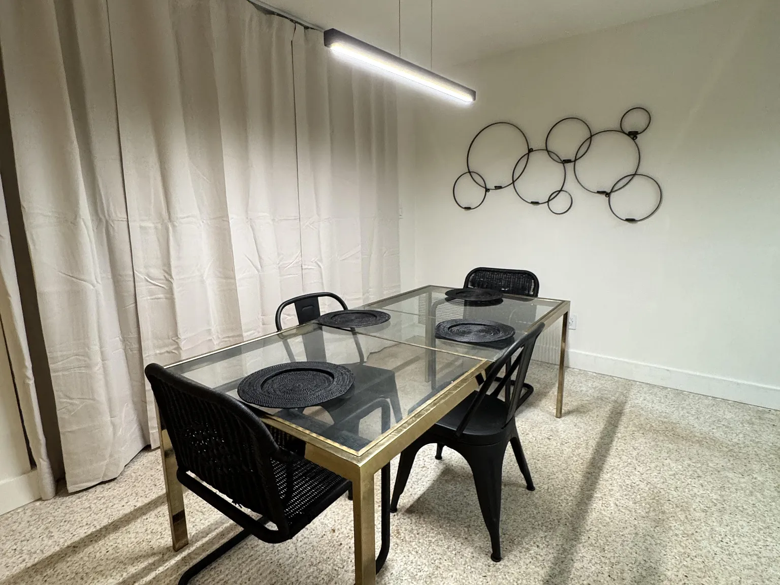 4 bed, 2.0 bath, 1512 sqft, $685 — Photo 3