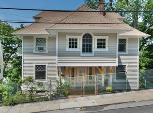 41 Prospect Dr, Yonkers, NY 10705