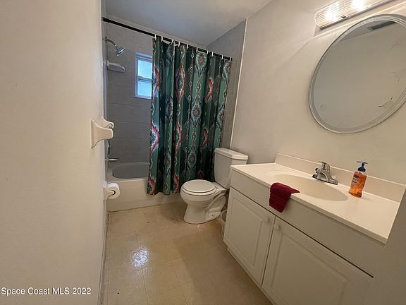 5th image of 2085 New York St
