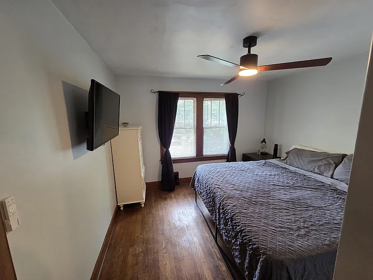 710 Harlan Ave NE — Photo 8