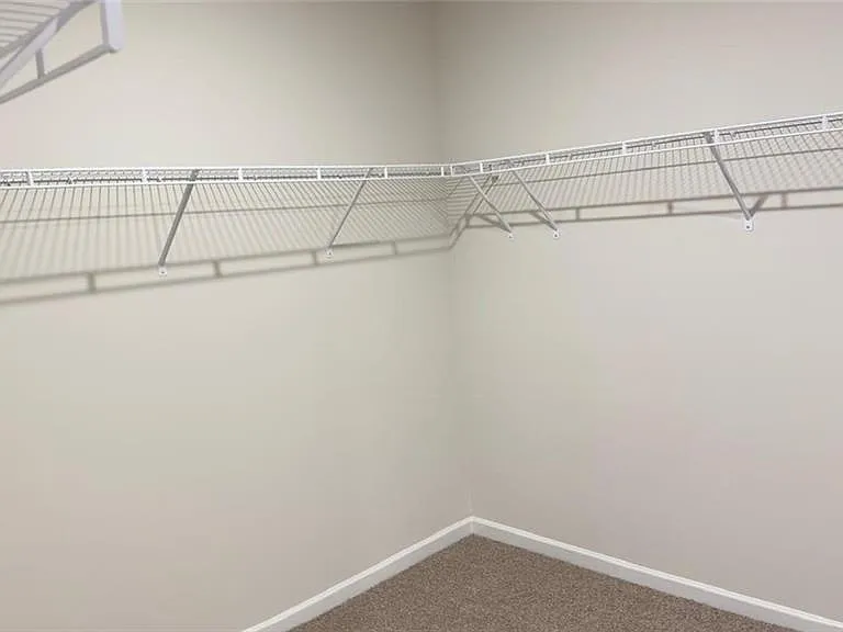 327 Valley Oak Dr — Photo 17