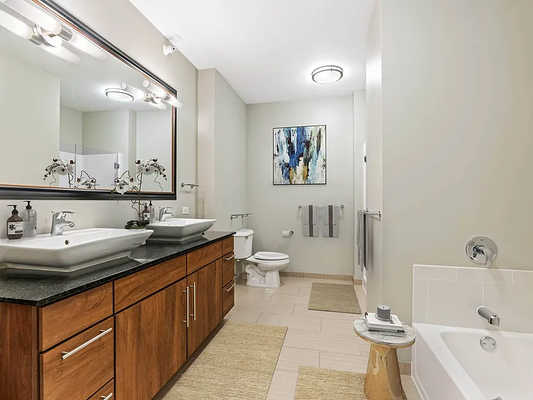Flair Tower Apartments — Photo 9