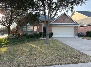 2866 Vacherie Ln, Dallas, TX 75227
