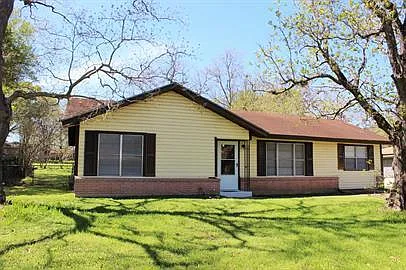 204 Cornish Drive - 1 — Photo 3