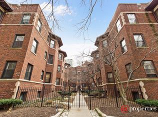 527 W Brompton Ave APT 3S, Chicago, IL 60657