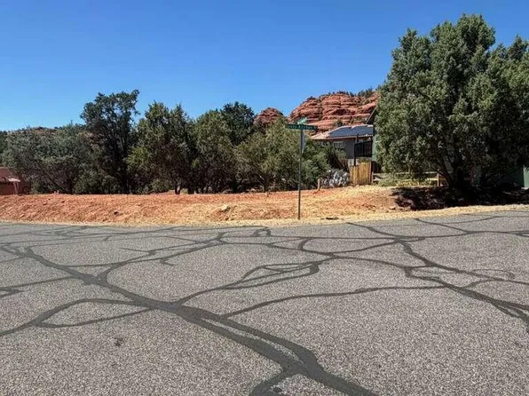 180 MERRY GO ROUND ROCK Road #90, Sedona, AZ 86351