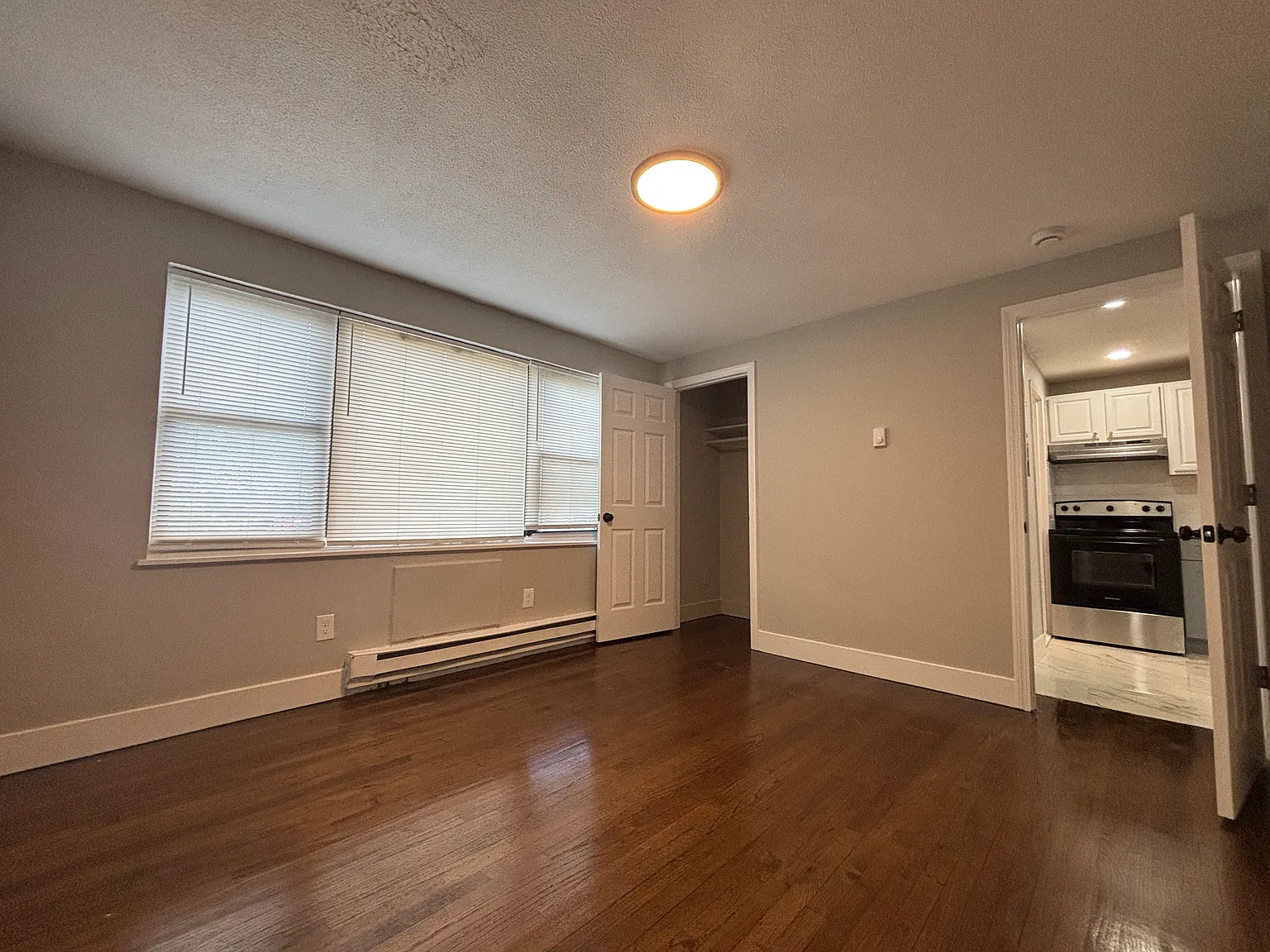 1 bed, 750 sqft, $1,595 — Photo 3