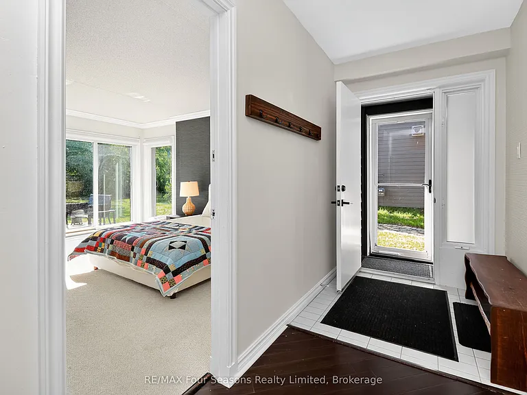 44 Trott Blvd #13 — Photo 9