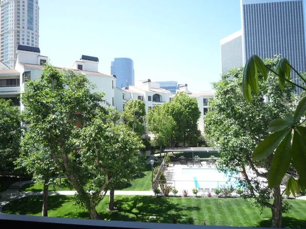 2102 Century Park Ln APT 201, Los Angeles, CA 90067