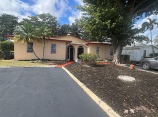5511 SW 24th Ave, Davie, FL 33312