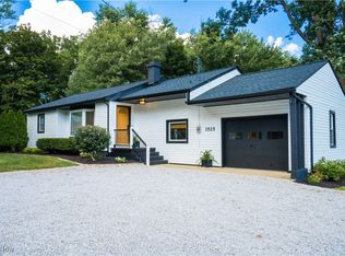 3525 Mayfair Rd, Akron, OH 44312