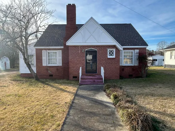 343 2nd St NW, Carbon Hill, AL 35549