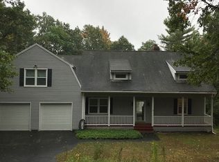 45 Goodhue Rd, Windham, NH 03087