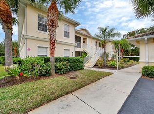 800 Gardens Edge Dr #823, Venice, FL 34285