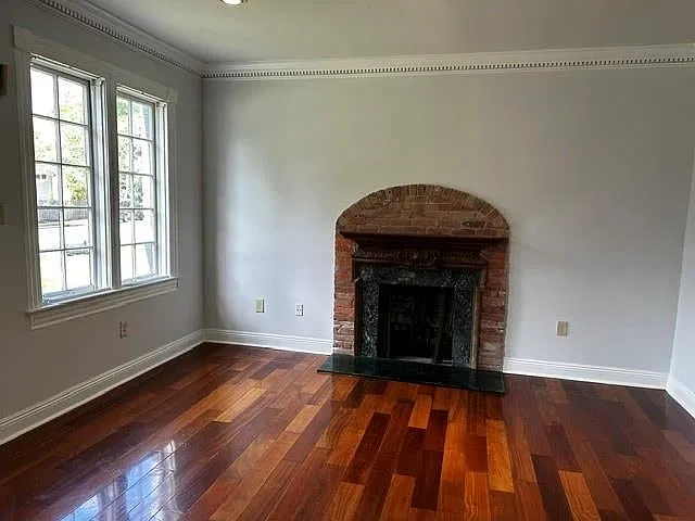 5 bed, 2.5 bath, 2650 sqft, $2,900 — Photo 3