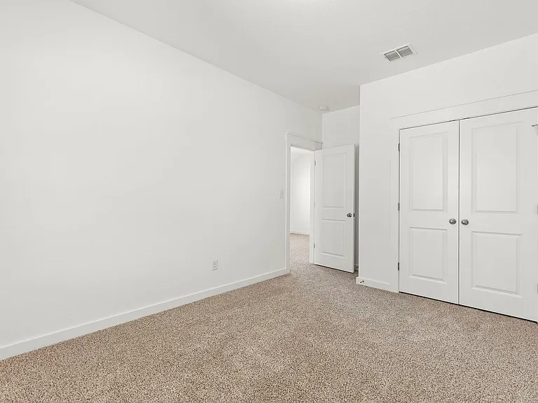 108 Hartson Dr — Photo 26