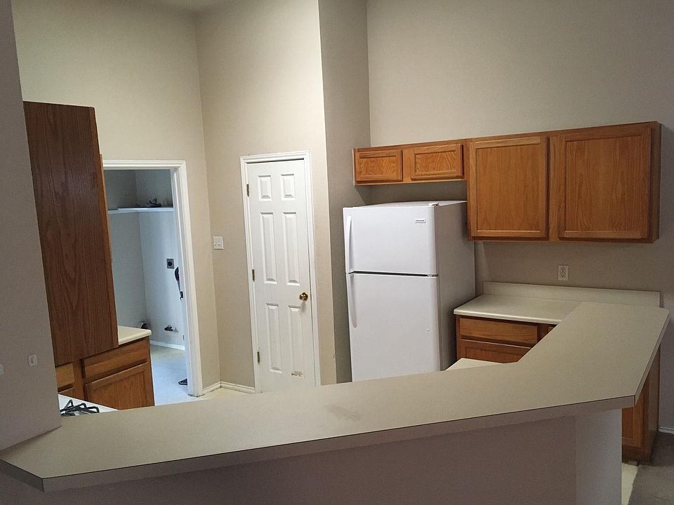 1st image of 2843 Southampton Way APT A