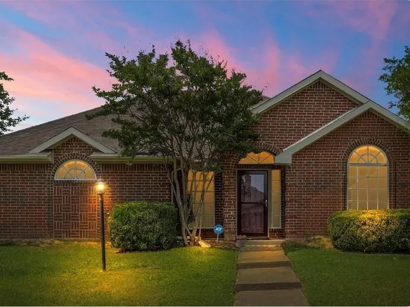 2713 Wild Grove Ln, Lancaster, TX 75146
