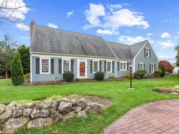 13 Hayfield Rd, South Dennis, MA 02660