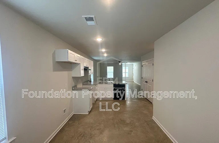 311 Westree St — Photo 5