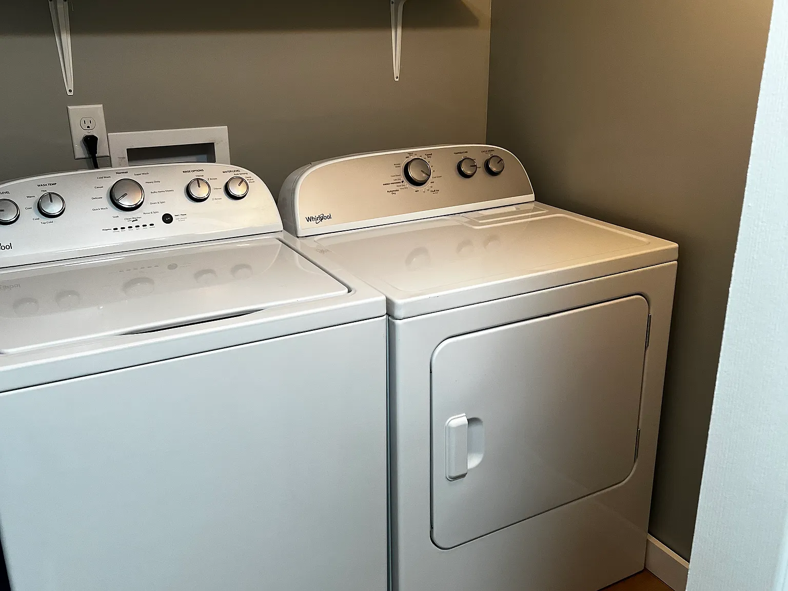1 bed, 768 sqft, $1,000 — Photo 3