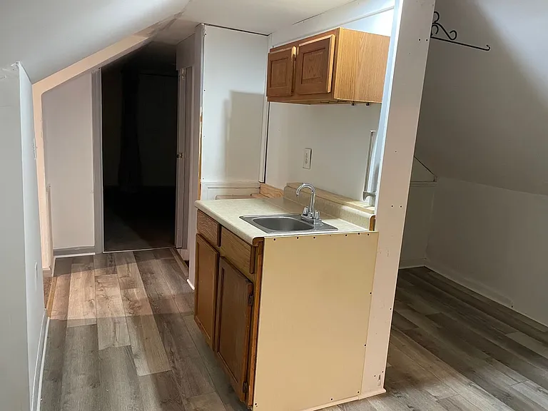 1263-C Winslow Ave #B — Photo 16