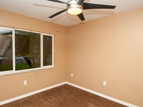 3rd image of 5117 BROOKSIDE LANE
