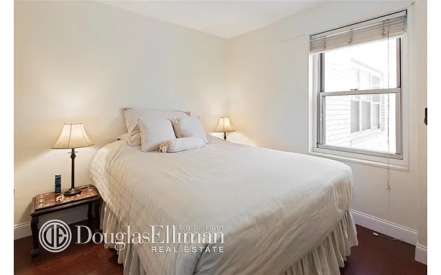 Sold by Douglas Elliman | media 31