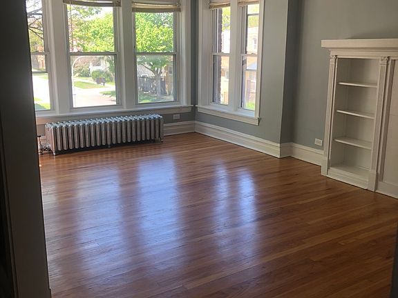 4th image of 7801 S Burnham Ave #2