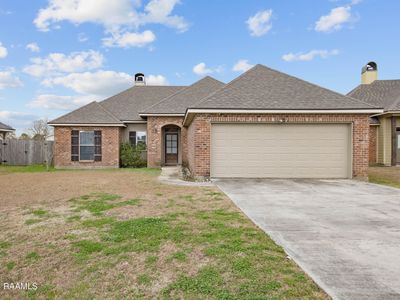 127 Peak Run, Youngsville, LA, 70592