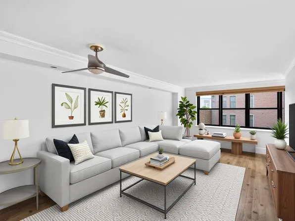 200 East 24th Street image 1 of 28