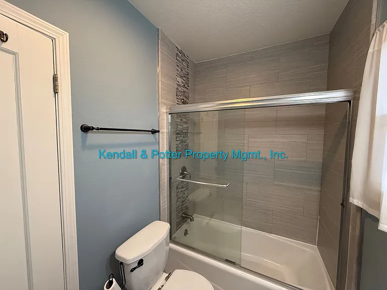 66 Roosevelt St — Photo 19