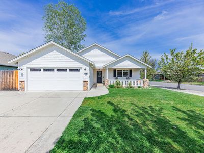 1010 Birmingham St, Medford, OR, 97501