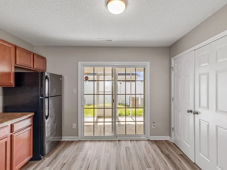 1004 Banister Loop — Photo 14
