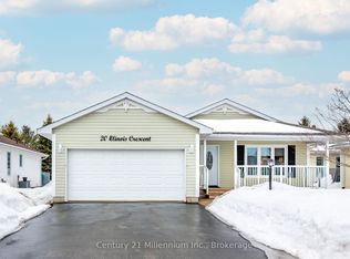 20 Illinois Cres, Wasaga Beach, ON L9Z 3A8