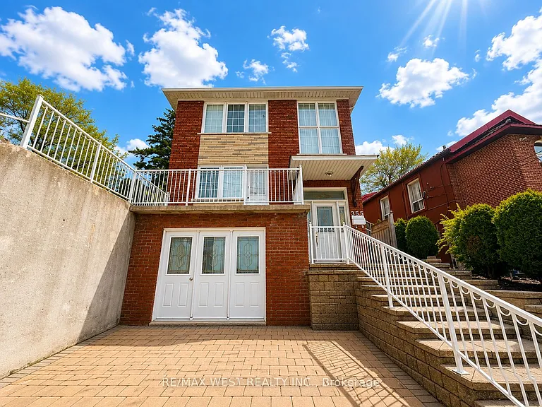 355 Silverthorn Ave #BASEMENT — Photo 1
