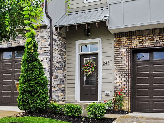 2nd image of 243 Stonecrest Cir