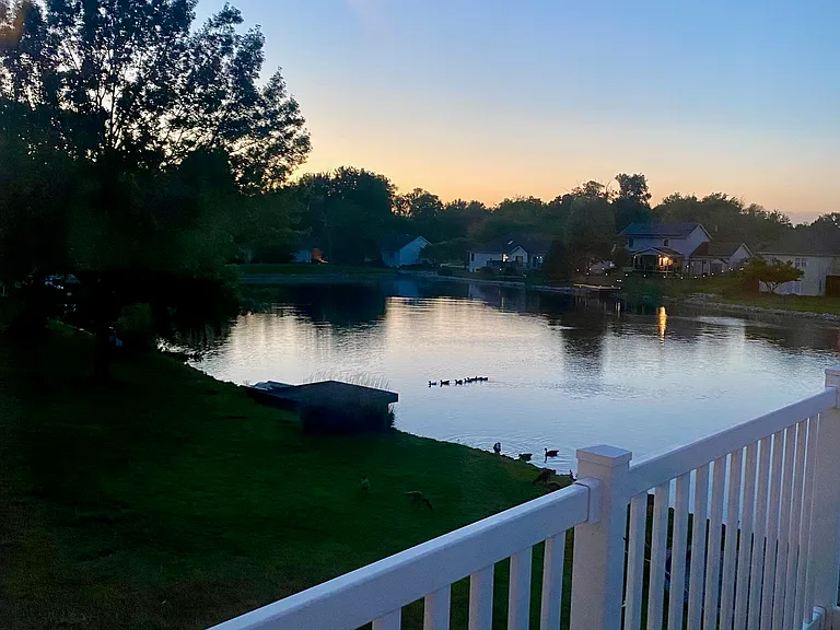 2621 Lake Lucerne Dr — Photo 45