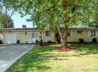 1621 Riverside Ave, St Charles, IL 60174