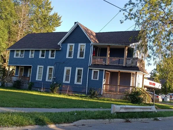 3145 W 73rd St, Cleveland, OH 44102