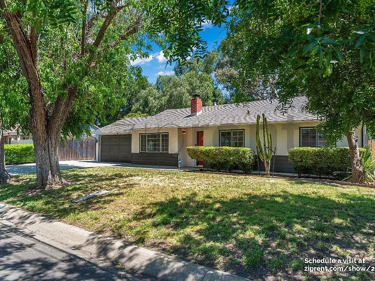 1580 Placer Dr — Photo 1