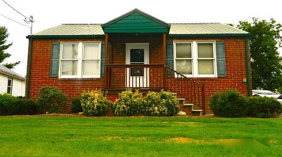 1st image of 568 Mayfield Ave