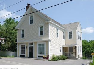 21 Main St S, Freeport, ME 04032