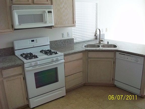 3rd image of 6988 Wood Bark Dr